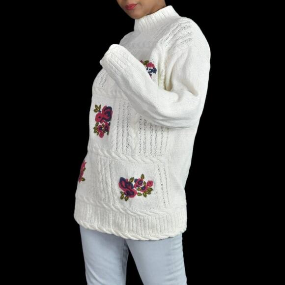 Vintage American Eagle Chunky Sweater White HandKnit Fisherman Floral Size Large - Picture 15 of 15